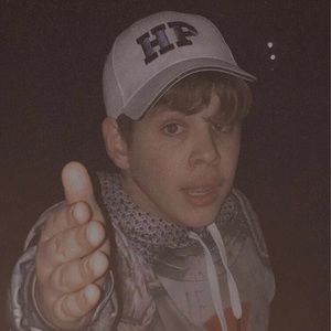 Meet your Posher, Isaac